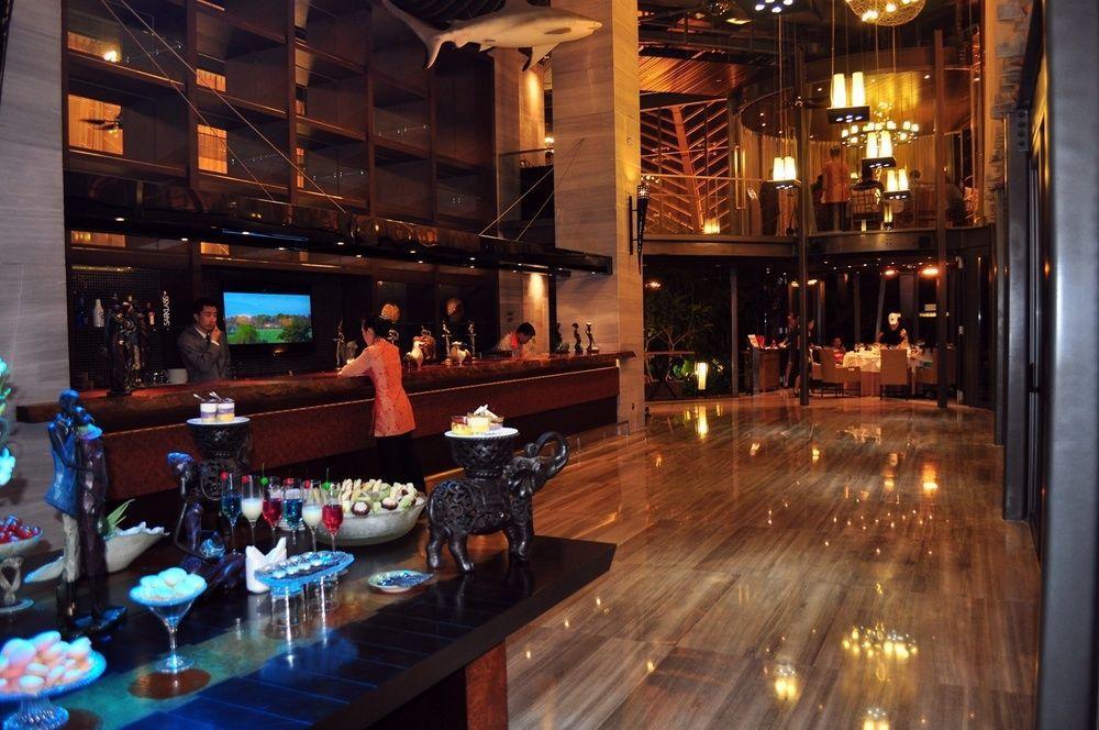Joya International Hotel Sanya Exterior foto