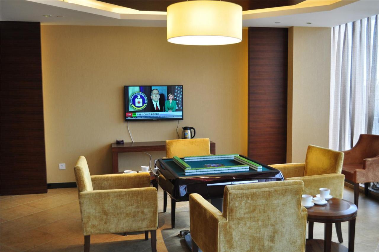 Joya International Hotel Sanya Exterior foto